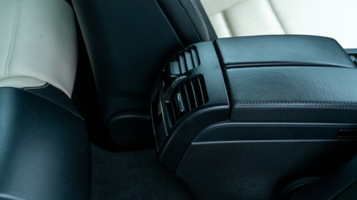 2010 Mercedes-Benz E500 Sport Coupé (C207) à vendre (picture 32 of 94)