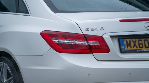 2010 Mercedes-Benz E500 Sport Coupé (C207) à vendre (picture 59 of 94)