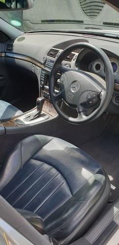 2004 Mercedes-Benz E55 AMG Estate (S211) Te koop (foto 17 van 50)