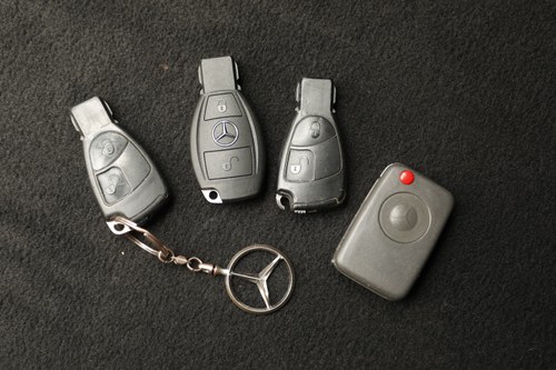 2001 Mercedes-Benz G-Wagon G400 LHD à vendre (picture 100 of 120)