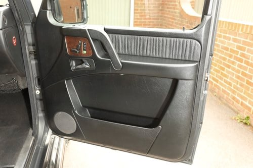 2001 Mercedes-Benz G-Wagon G400 LHD à vendre (picture 26 of 120)