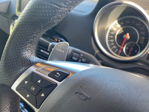 2016 Mercedes Benz AMG G63 Te koop (foto 116 van 211)