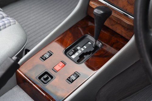 1988 Mercedes-Benz 300 SL (R107) In vendita (immagine 61 di 196)