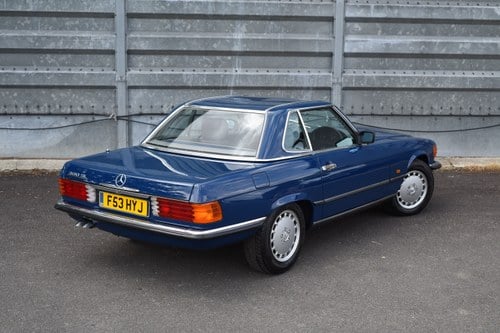 1988 Mercedes-Benz 300 SL (R107) In vendita (immagine 29 di 196)