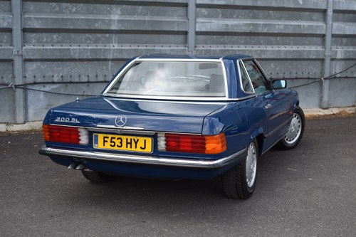 1988 Mercedes-Benz 300 SL (R107) In vendita (immagine 31 di 196)