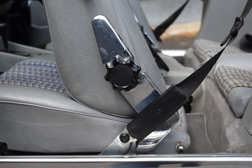 1988 Mercedes-Benz 300 SL (R107) In vendita (immagine 74 di 196)