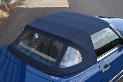 1988 Mercedes-Benz 300 SL (R107) In vendita (immagine 123 di 196)