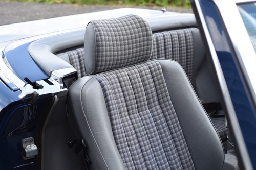 1988 Mercedes-Benz 300 SL (R107) In vendita (immagine 67 di 196)