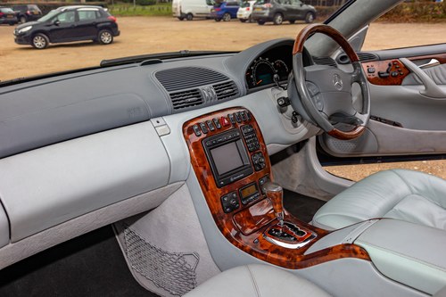 2002 Mercedes-Benz CL600 V12 zum Verkauf (Bild 43 von 192)