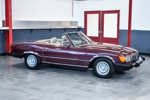 NO RESERVE - 1984 Mercedes-Benz 380SL (R107) - 3.8-litre V8 LHD In vendita (immagine 7 di 101)