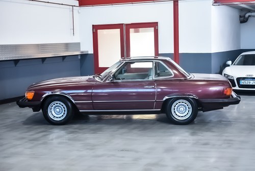 NO RESERVE - 1984 Mercedes-Benz 380SL (R107) - 3.8-litre V8 LHD In vendita (immagine 35 di 101)