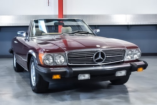 NO RESERVE - 1984 Mercedes-Benz 380SL (R107) - 3.8-litre V8 LHD In vendita (immagine 6 di 101)