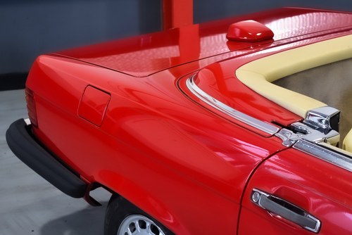 NO RESERVE - 1986 Mercedes-Benz R107 560SL Convertible 5,6L V8 - LHD In vendita (immagine 57 di 91)