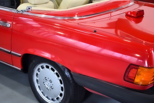 NO RESERVE - 1986 Mercedes-Benz R107 560SL Convertible 5,6L V8 - LHD In vendita (immagine 74 di 91)