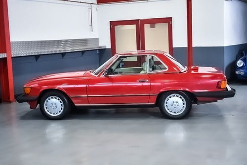 NO RESERVE - 1986 Mercedes-Benz R107 560SL Convertible 5,6L V8 - LHD In vendita (immagine 31 di 91)