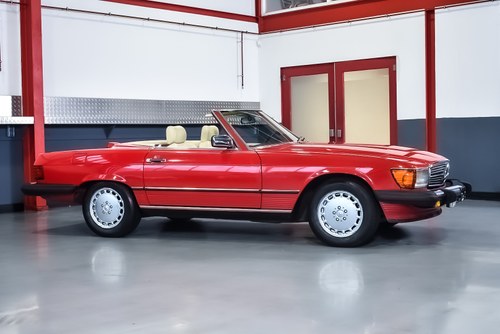 NO RESERVE - 1986 Mercedes-Benz R107 560SL Convertible 5,6L V8 - LHD In vendita (immagine 9 di 91)