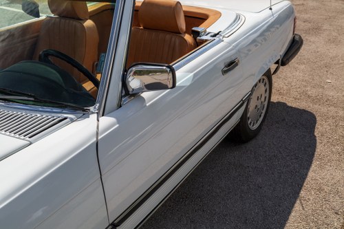 1988 Mercedes-Benz 560SL R107 zum Verkauf (Bild 87 von 129)