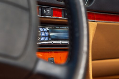 1988 Mercedes-Benz 560SL R107 zum Verkauf (Bild 35 von 129)