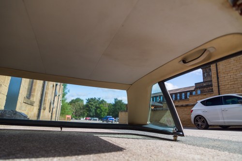 1988 Mercedes-Benz 560SL R107 zum Verkauf (Bild 39 von 129)