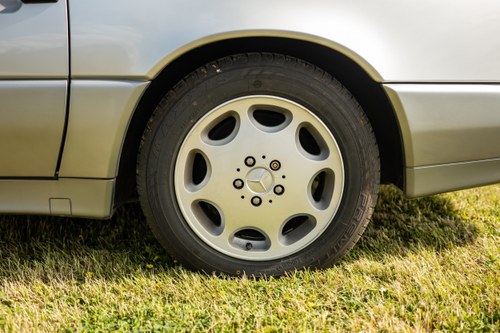 1995 Mercedes-Benz SL280 R129 In vendita (immagine 44 di 231)