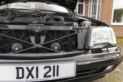 1998 Mercedes-Benz R129 SL320 For Sale (picture 72 of 90)