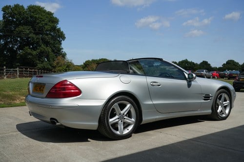 2002 Mercedes-Benz SL500 (R230) à vendre (picture 11 of 113)