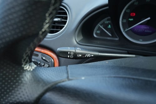 2002 Mercedes-Benz SL500 (R230) à vendre (picture 65 of 113)