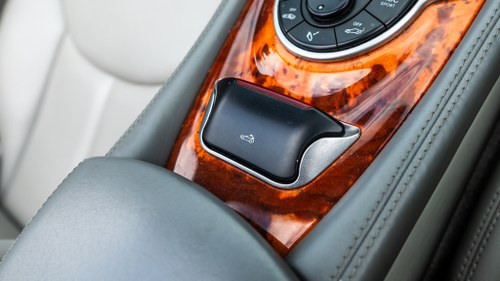 2002 Mercedes-Benz SL500 (R230) En venta (imagen 33 de 180)