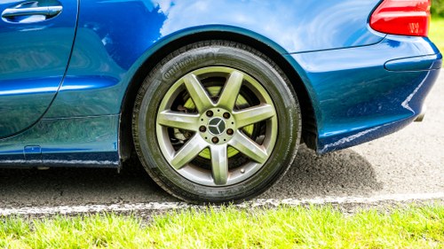 2002 Mercedes-Benz SL500 (R230) En venta (imagen 14 de 180)