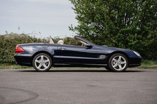 2003 MERCEDES-BENZ (R230) SL500 AUTO à vendre (picture 9 of 191)
