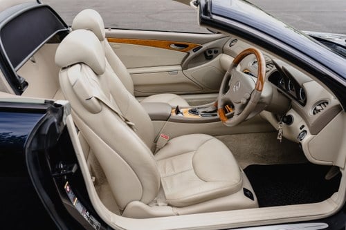 2003 MERCEDES-BENZ (R230) SL500 AUTO à vendre (picture 52 of 191)