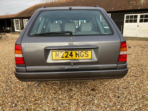 1996 Mercedes-Benz (S124) E200 T Estate In vendita (immagine 26 di 170)