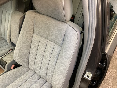 1996 Mercedes-Benz (S124) E200 T Estate In vendita (immagine 69 di 170)