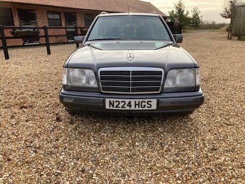 1996 Mercedes-Benz (S124) E200 T Estate In vendita (immagine 14 di 170)
