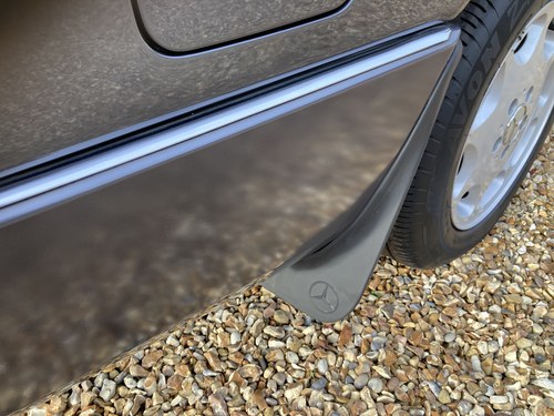 1996 Mercedes-Benz (S124) E200 T Estate In vendita (immagine 125 di 170)