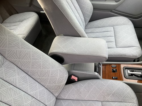 1996 Mercedes-Benz (S124) E200 T Estate In vendita (immagine 51 di 170)