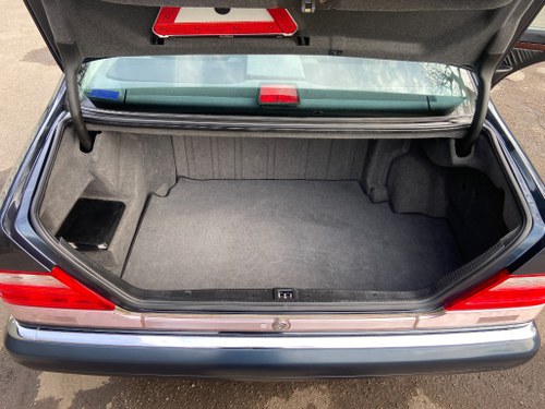 1997 Mercedes Benz S320 SWB Saloon (W140) In vendita (immagine 46 di 77)