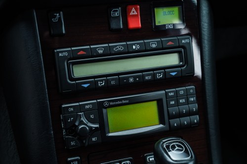 1996 Mercedes-Benz S500 (W140) LHD à vendre (picture 32 of 162)