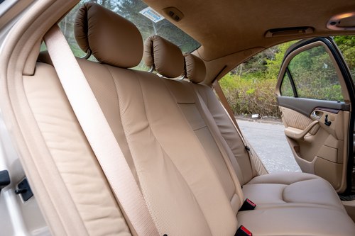 2000 Mercedes-Benz S500 Te koop (foto 57 van 231)