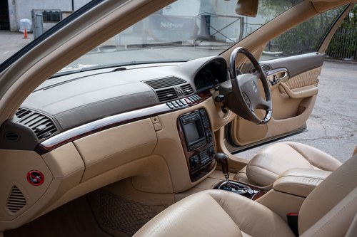2000 Mercedes-Benz S500 Te koop (foto 21 van 231)
