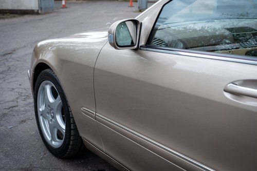 2000 Mercedes-Benz S500 Te koop (foto 153 van 231)