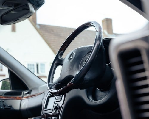 2001 Mercedes-Benz S55 AMG SWB (W220) Te koop (foto 15 van 101)