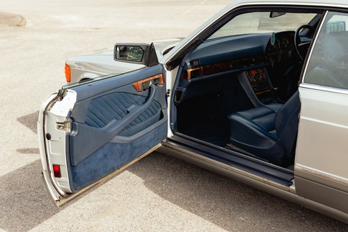 1990 Mercedes-Benz 500 SEC In vendita (immagine 17 di 97)