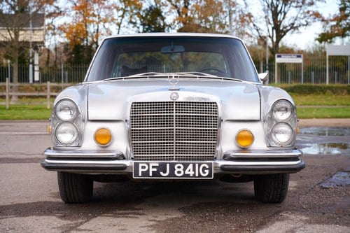 1969 Mercedes-Benz 300SEL 3.5 LHD W109 For Sale (picture 4 of 133)