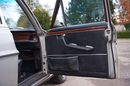 1969 Mercedes-Benz 300SEL 3.5 LHD W109 For Sale (picture 37 of 133)