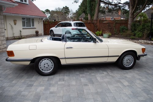 1981 Mercedes-Benz 280SL (R107) Te koop (foto 4 van 254)