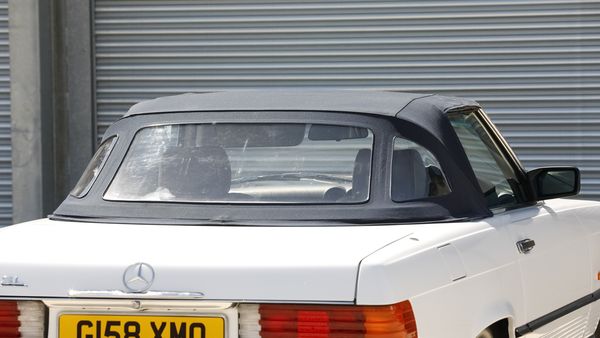 1989 Mercedes-Benz 300 SL (R107) For Sale (picture :index of 118)