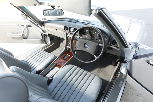 1989 Mercedes-Benz 300 SL (R107) à vendre (picture 47 of 211)