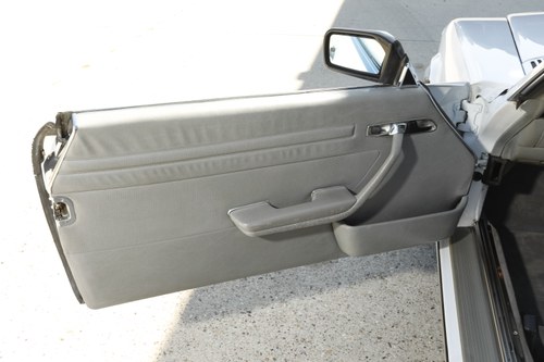 1989 Mercedes-Benz 300 SL (R107) à vendre (picture 59 of 211)