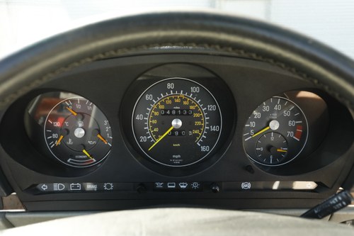 1989 Mercedes-Benz 300 SL (R107) à vendre (picture 43 of 211)
